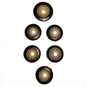 Vintage Button Covers Traditional Victorian Revival Faux Pearl Accents 6 Buttons